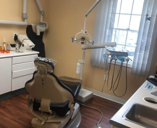 treatment room at sharon dental group office