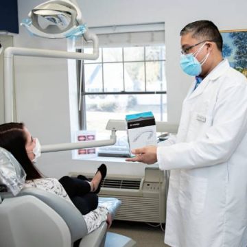 Dr. Jason Arandia, DMD explaining about Invisalign